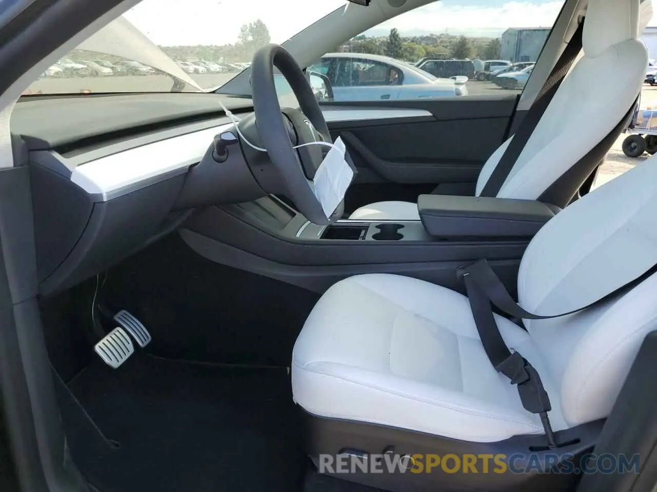 7 Photograph of a damaged car 7SAYGDEF7NF553856 TESLA MODEL Y 2022