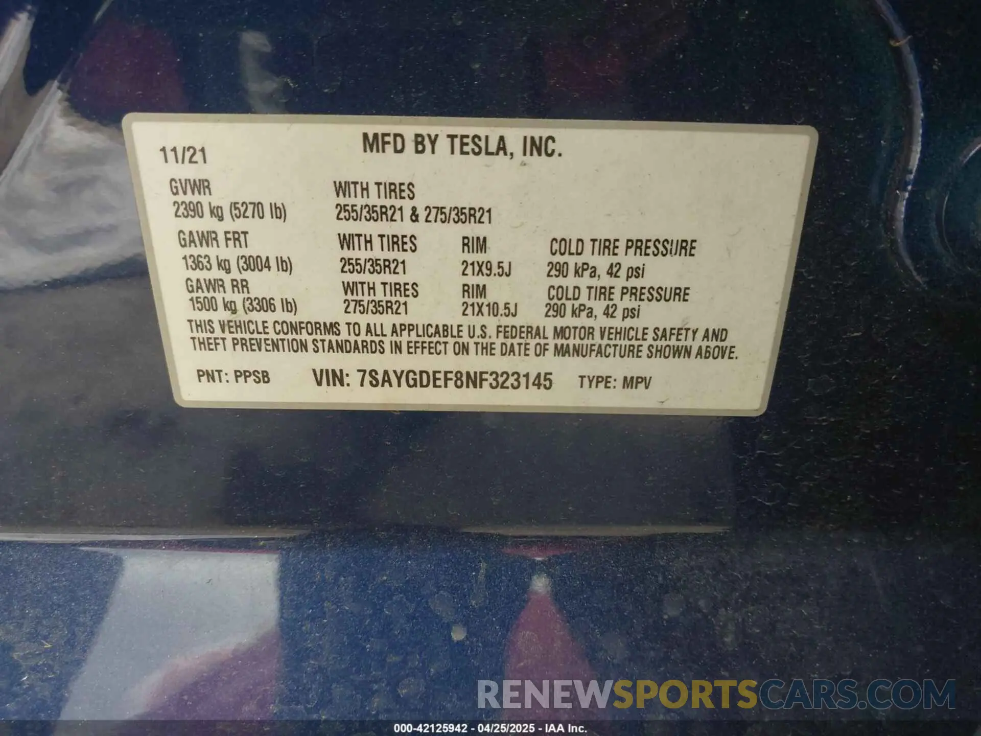 9 Photograph of a damaged car 7SAYGDEF8NF323145 TESLA MODEL Y 2022