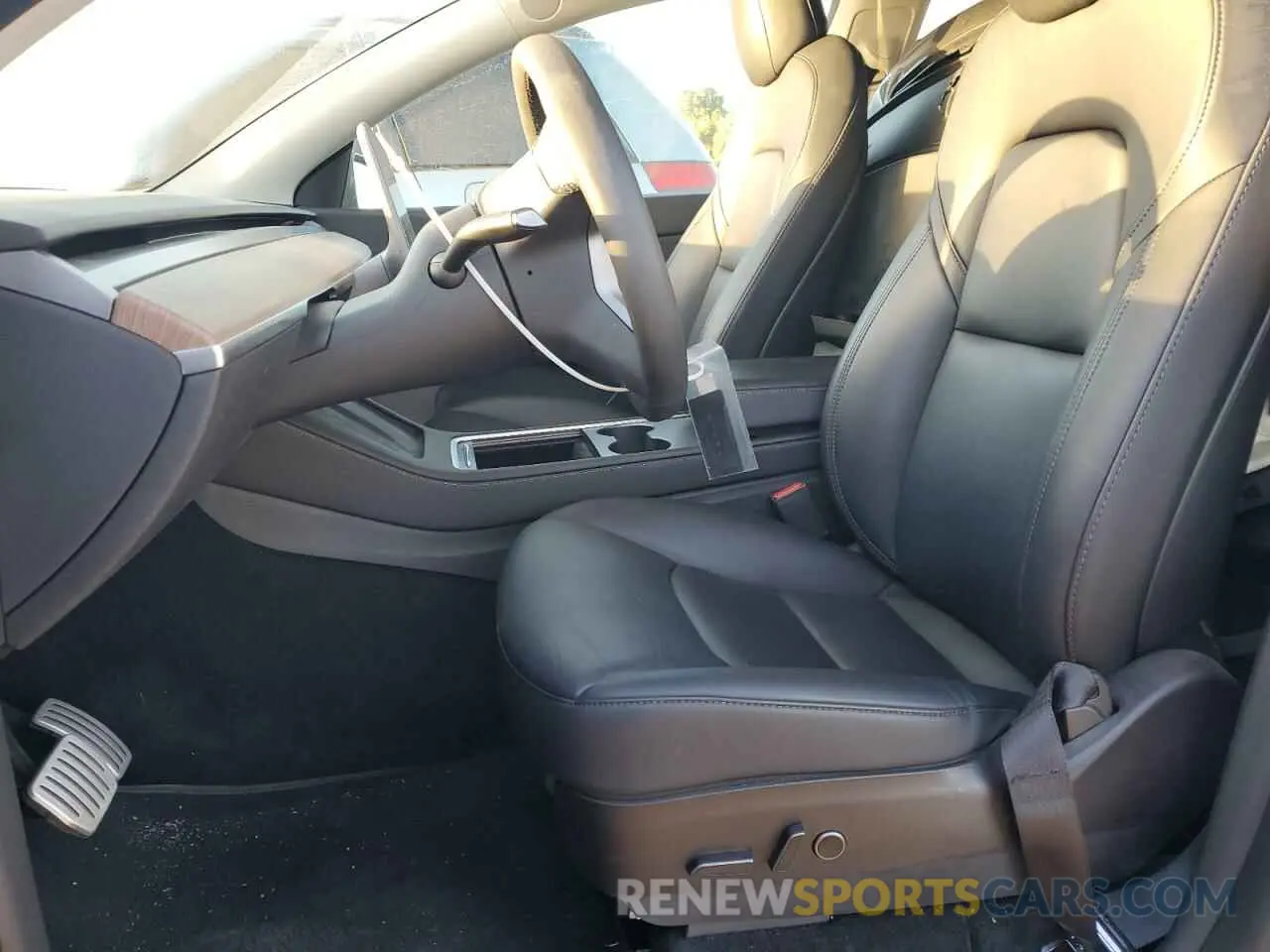 7 Photograph of a damaged car 7SAYGDEF8NF348739 TESLA MODEL Y 2022