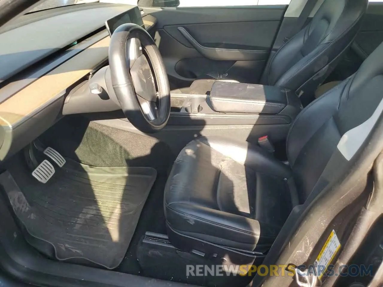 7 Photograph of a damaged car 7SAYGDEF8NF406607 TESLA MODEL Y 2022