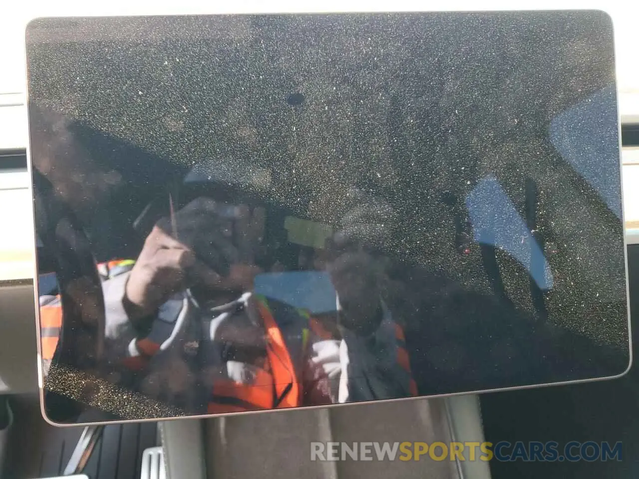 9 Photograph of a damaged car 7SAYGDEF8NF406607 TESLA MODEL Y 2022