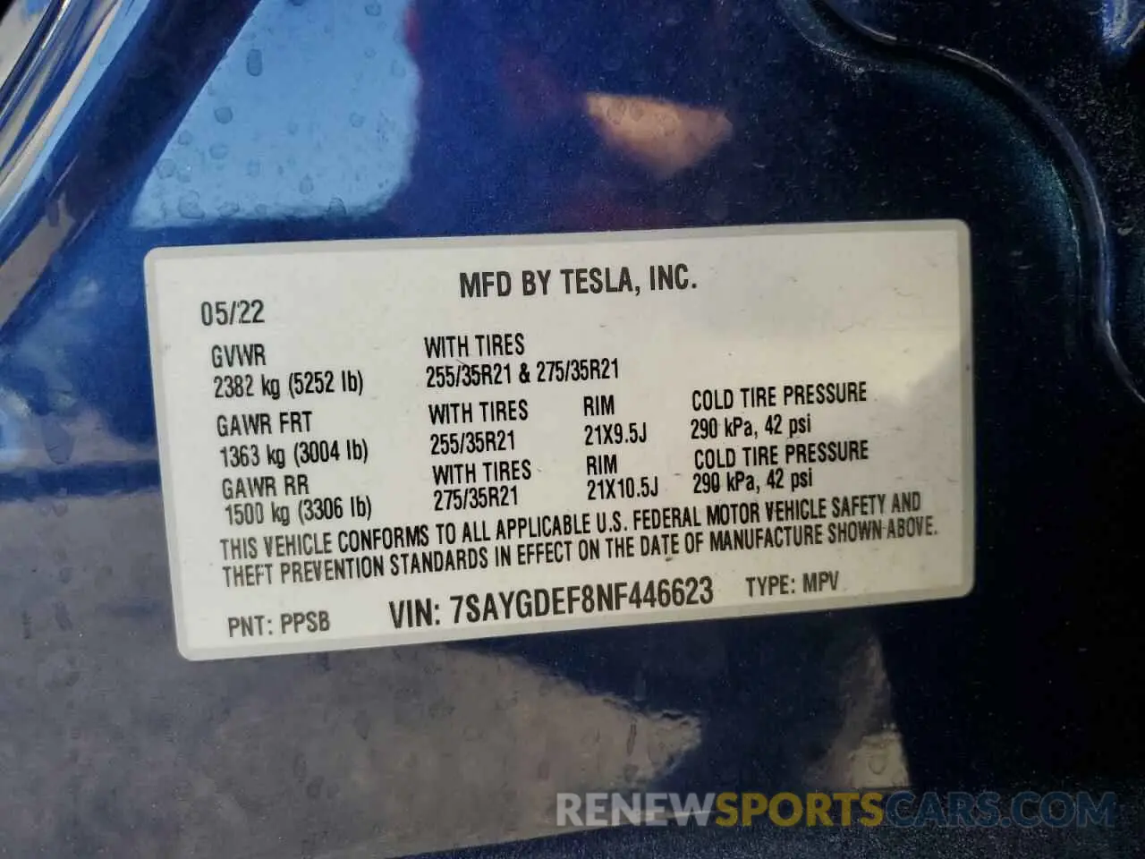 12 Photograph of a damaged car 7SAYGDEF8NF446623 TESLA MODEL Y 2022