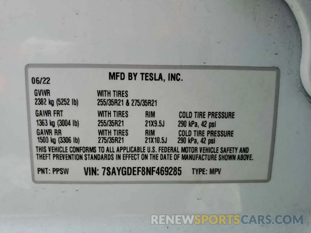 13 Photograph of a damaged car 7SAYGDEF8NF469285 TESLA MODEL Y 2022