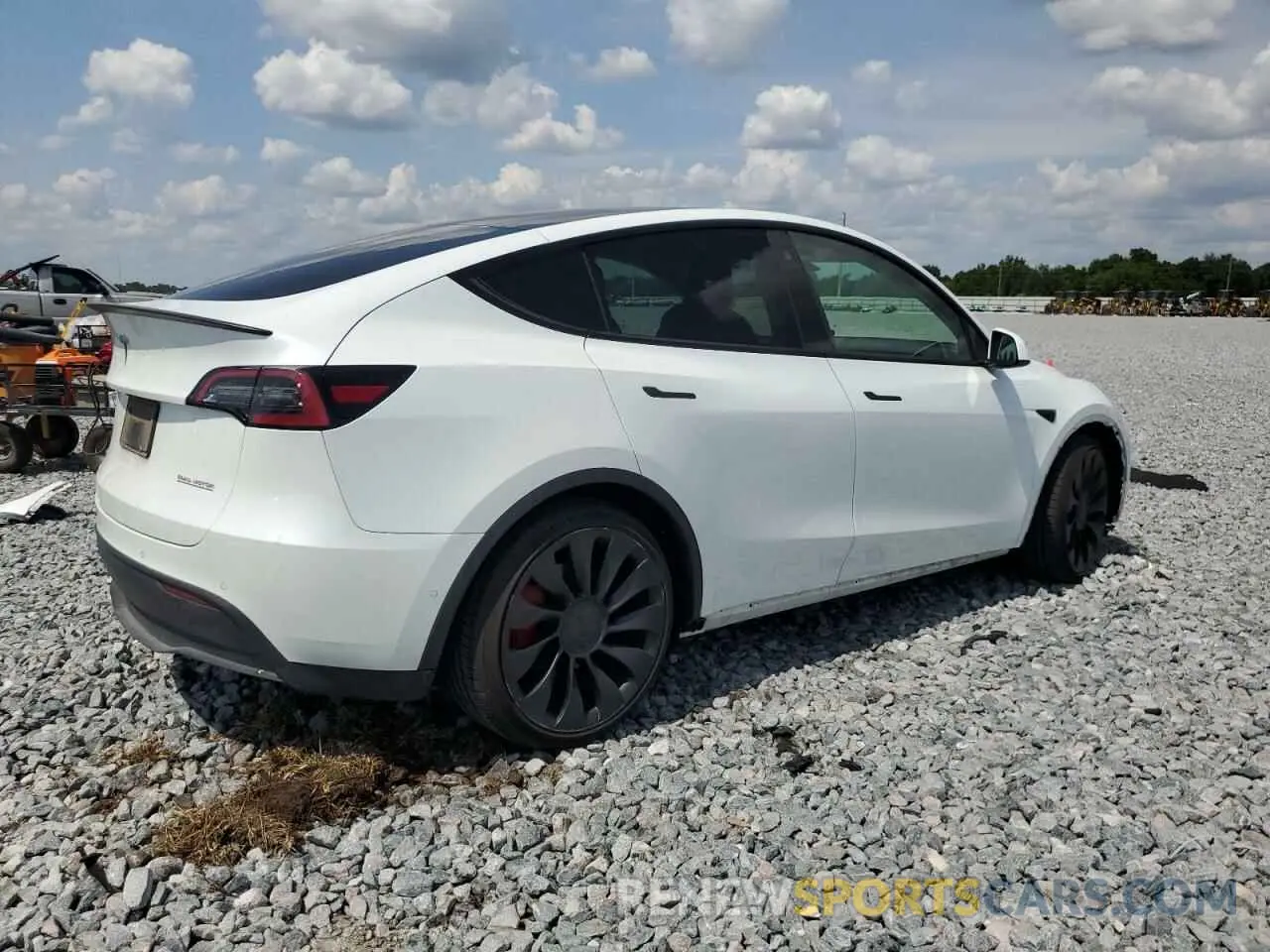 3 Photograph of a damaged car 7SAYGDEF8NF469285 TESLA MODEL Y 2022