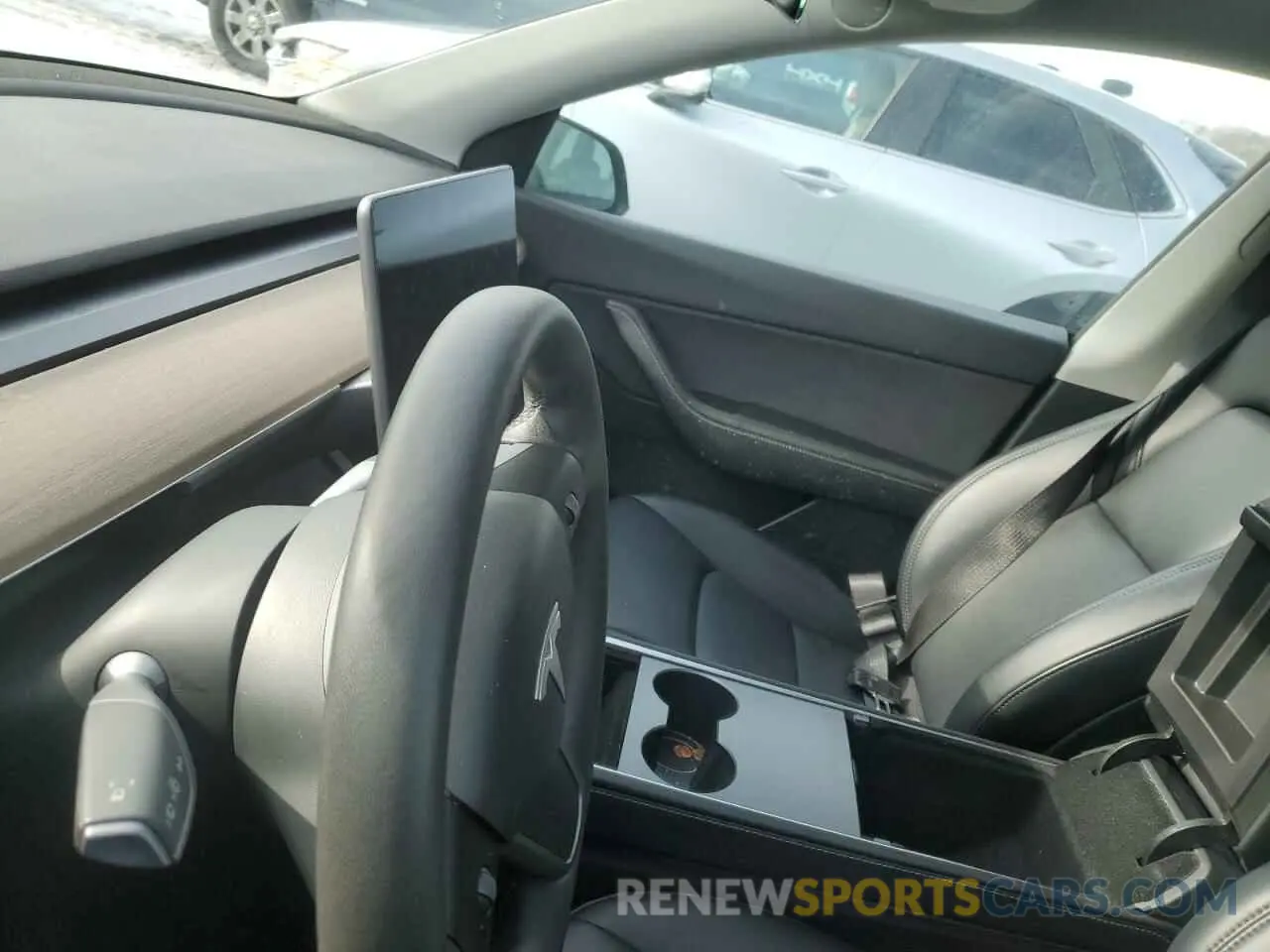 9 Photograph of a damaged car 7SAYGDEF8NF513978 TESLA MODEL Y 2022