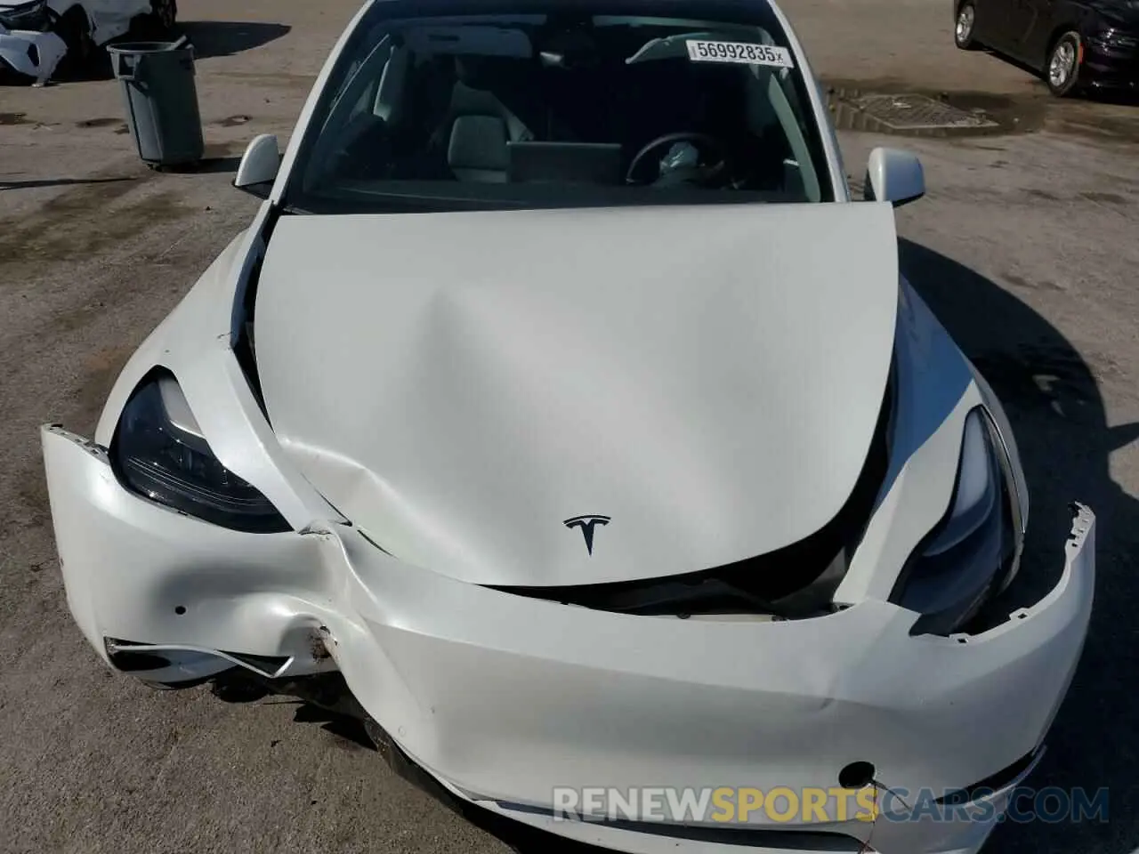 12 Photograph of a damaged car 7SAYGDEF9NF338317 TESLA MODEL Y 2022