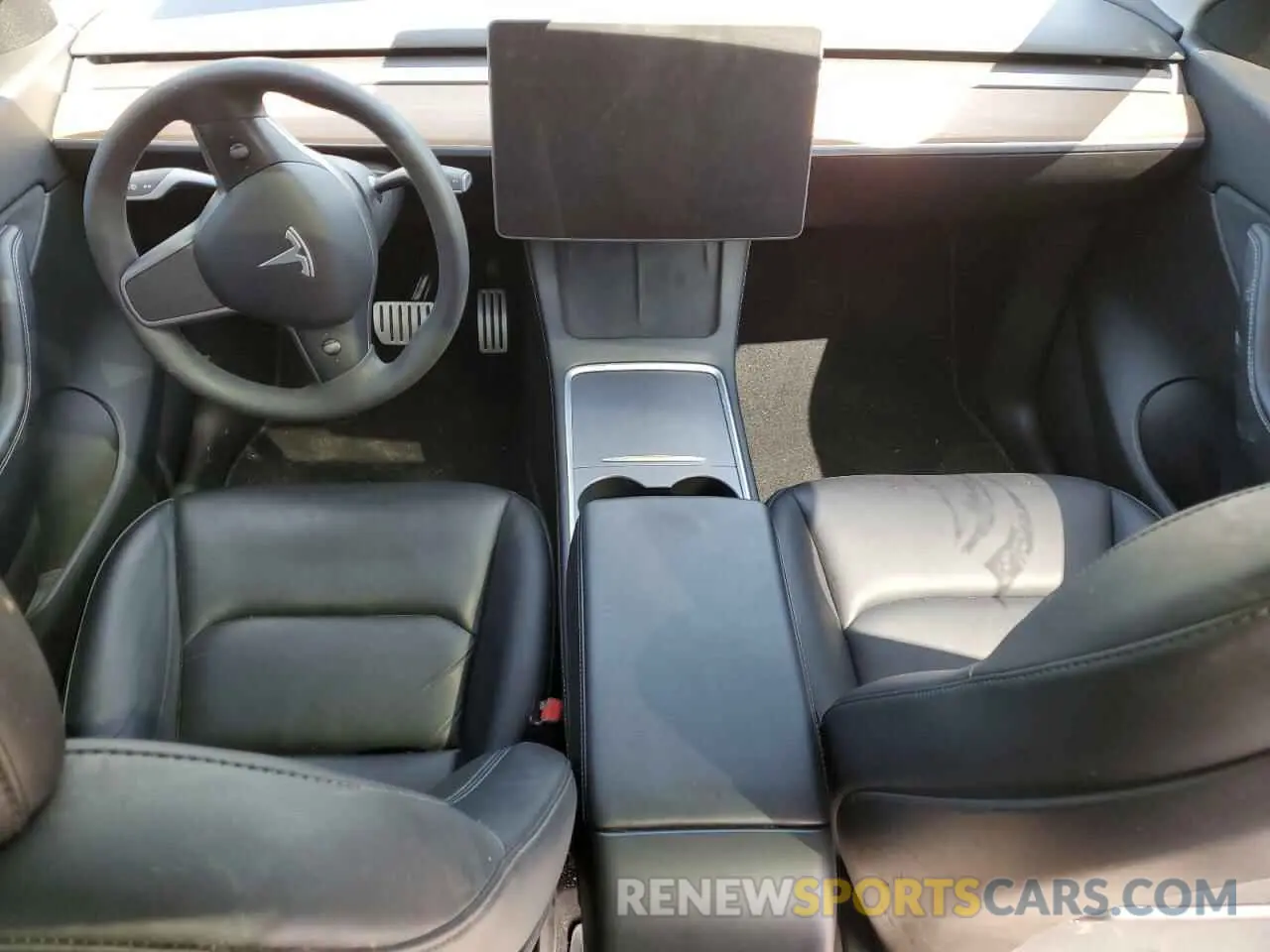 8 Photograph of a damaged car 7SAYGDEF9NF340987 TESLA MODEL Y 2022