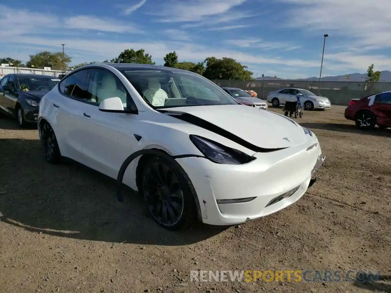 1 Photograph of a damaged car 7SAYGDEF9NF383600 TESLA MODEL Y 2022