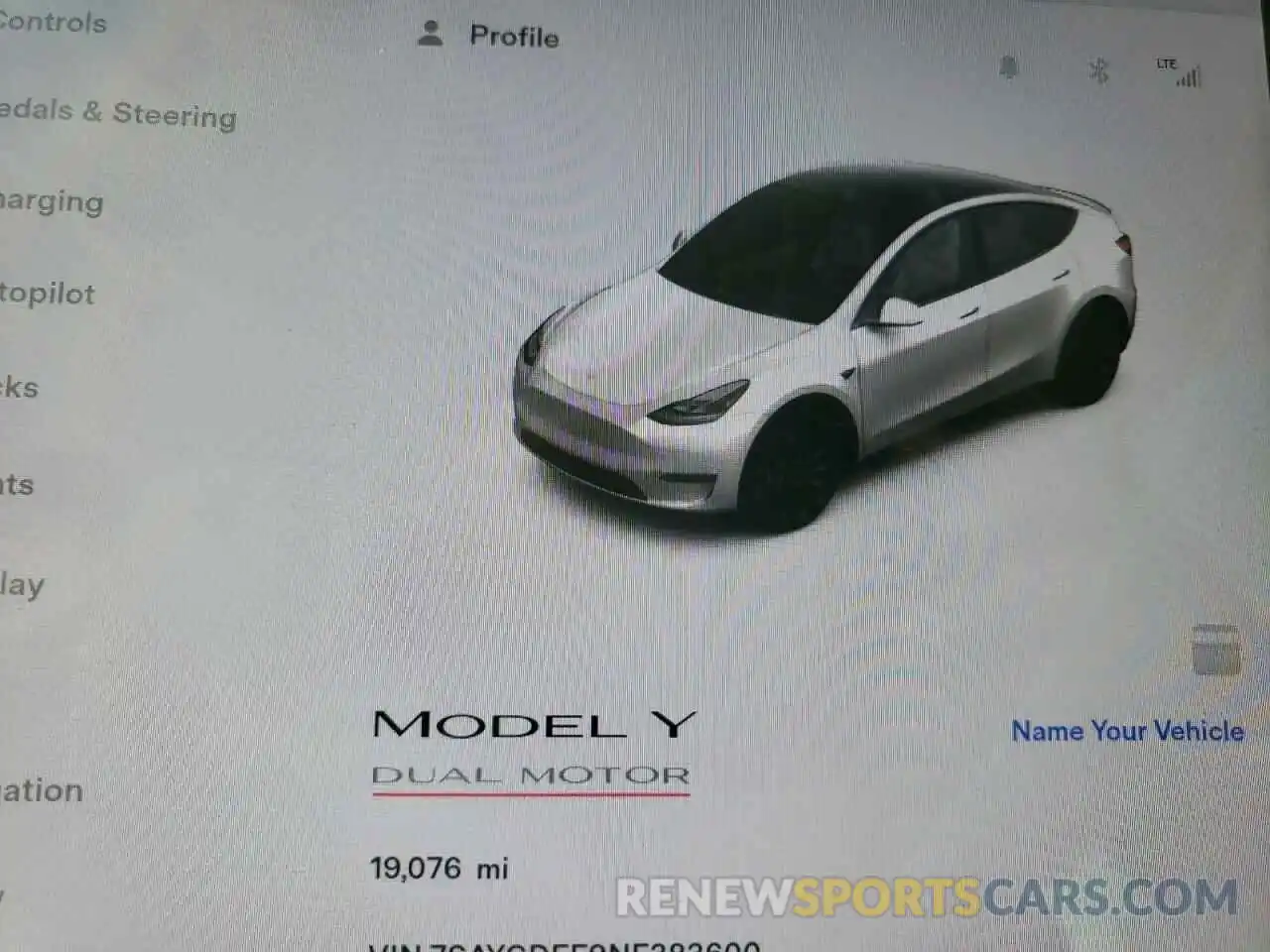 8 Photograph of a damaged car 7SAYGDEF9NF383600 TESLA MODEL Y 2022