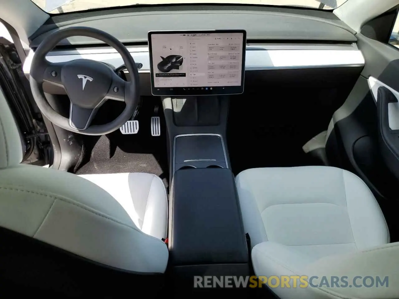 8 Photograph of a damaged car 7SAYGDEF9NF391454 TESLA MODEL Y 2022