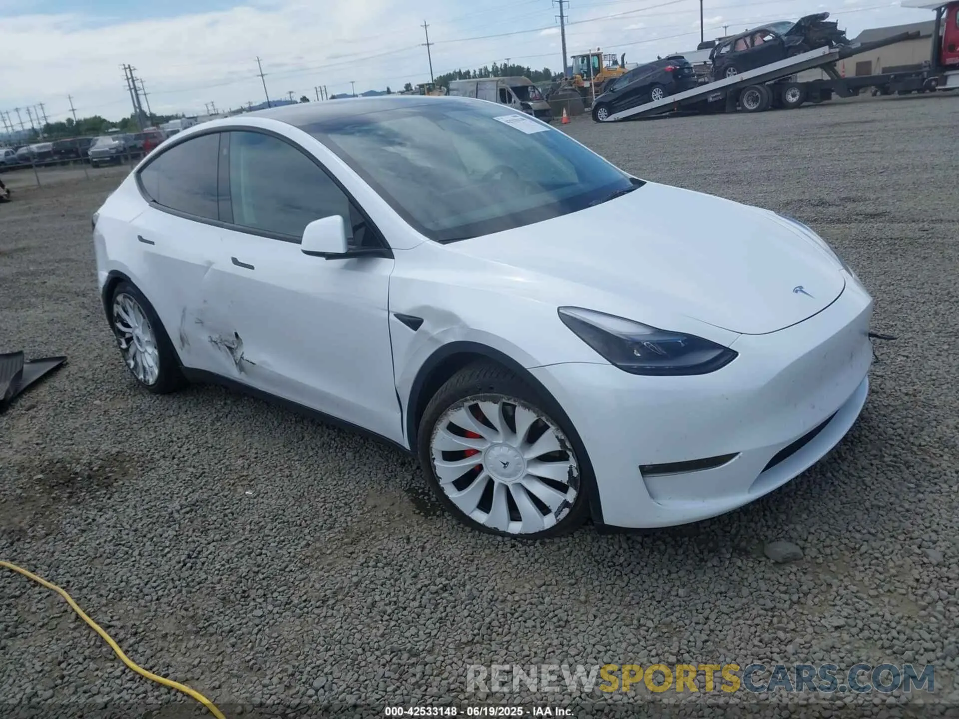 1 Photograph of a damaged car 7SAYGDEF9NF399019 TESLA MODEL Y 2022