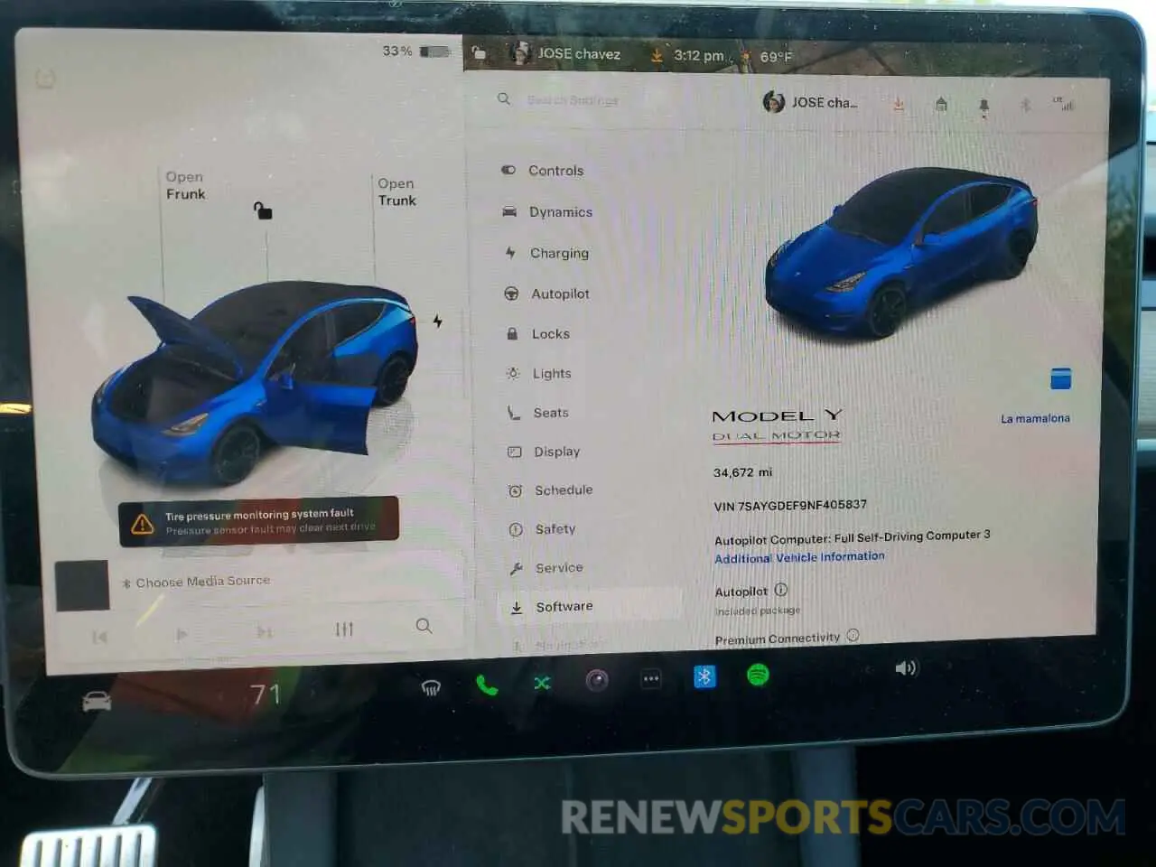 9 Photograph of a damaged car 7SAYGDEF9NF405837 TESLA MODEL Y 2022