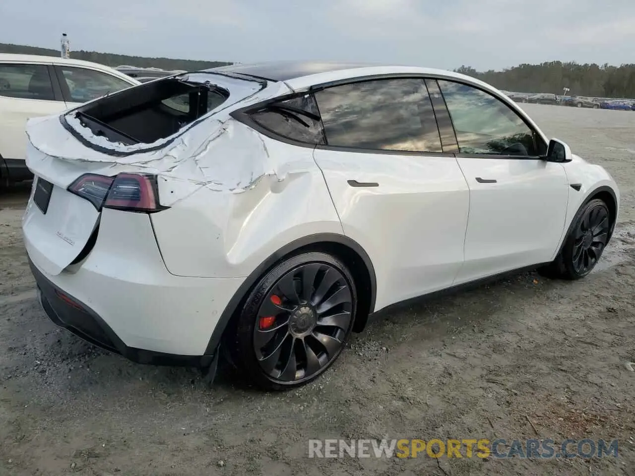 3 Photograph of a damaged car 7SAYGDEF9NF416370 TESLA MODEL Y 2022