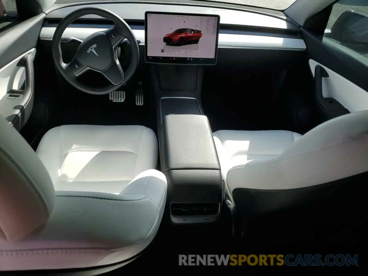 8 Photograph of a damaged car 7SAYGDEF9NF463298 TESLA MODEL Y 2022