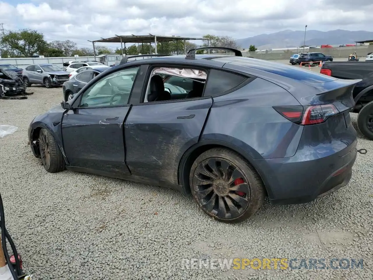 2 Photograph of a damaged car 7SAYGDEF9NF464550 TESLA MODEL Y 2022