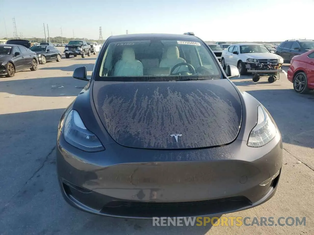 5 Photograph of a damaged car 7SAYGDEF9NF466251 TESLA MODEL Y 2022