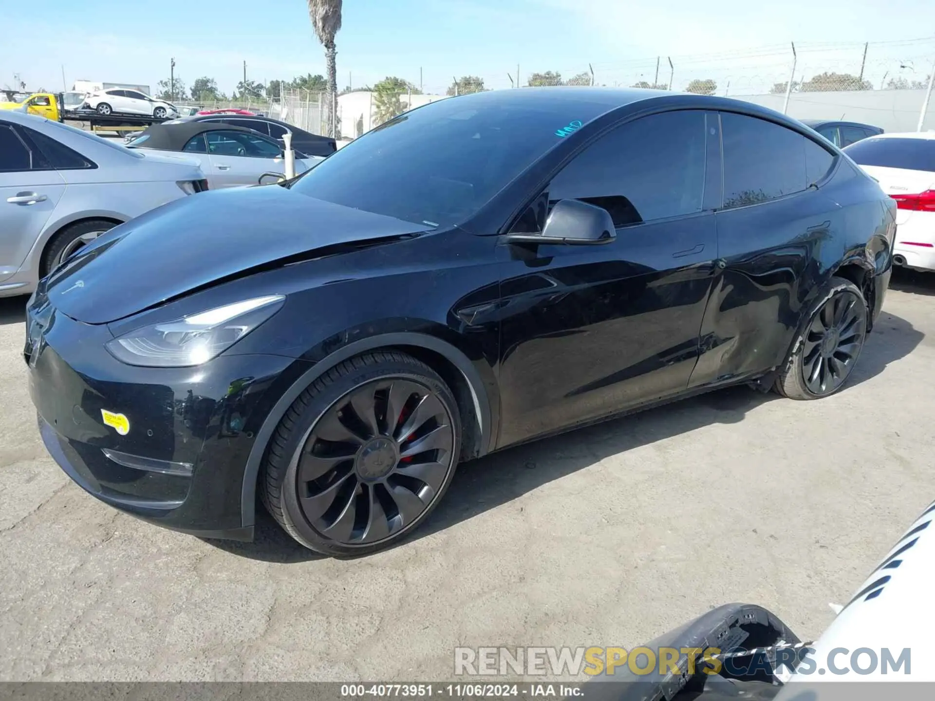 2 Photograph of a damaged car 7SAYGDEF9NF522141 TESLA MODEL Y 2022