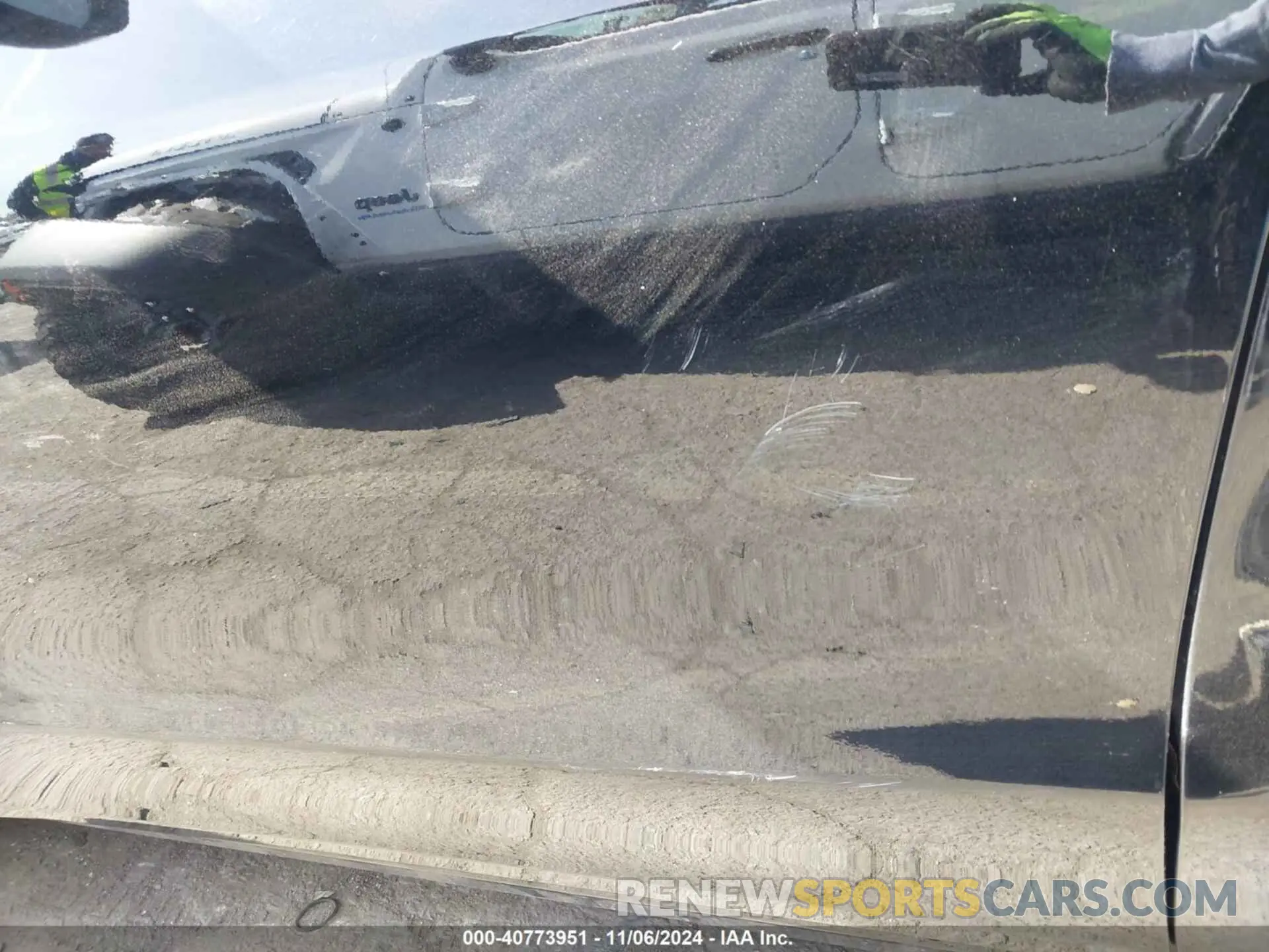 22 Photograph of a damaged car 7SAYGDEF9NF522141 TESLA MODEL Y 2022
