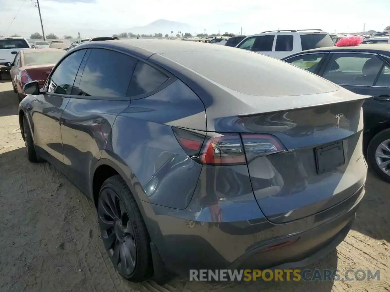 3 Photograph of a damaged car 7SAYGDEF9NF560615 TESLA MODEL Y 2022