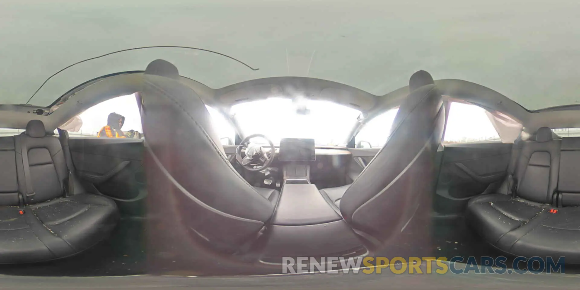 13 Photograph of a damaged car 7SAYGDEFXNF322935 TESLA MODEL Y 2022