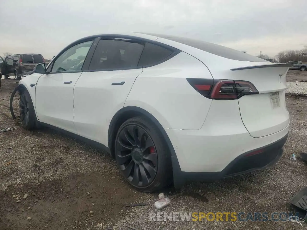 2 Photograph of a damaged car 7SAYGDEFXNF322935 TESLA MODEL Y 2022