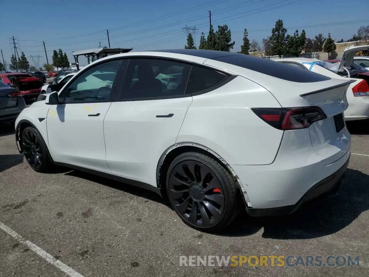 2 Photograph of a damaged car 7SAYGDEFXNF340982 TESLA MODEL Y 2022