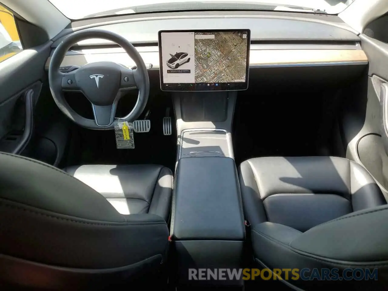 8 Photograph of a damaged car 7SAYGDEFXNF340982 TESLA MODEL Y 2022