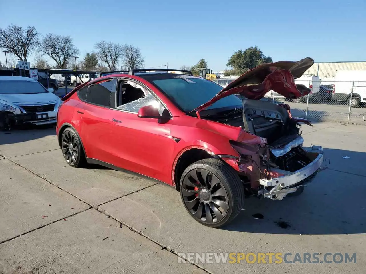 4 Photograph of a damaged car 7SAYGDEFXNF349293 TESLA MODEL Y 2022
