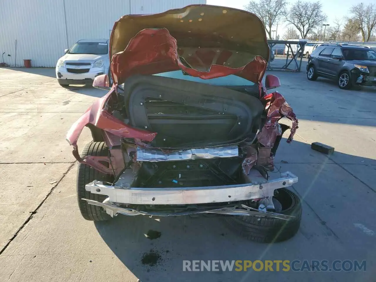 5 Photograph of a damaged car 7SAYGDEFXNF349293 TESLA MODEL Y 2022