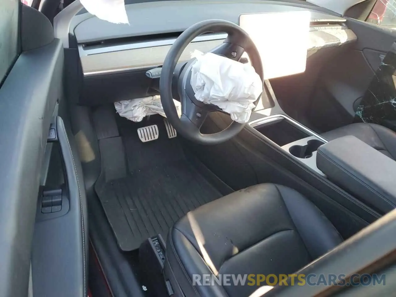 8 Photograph of a damaged car 7SAYGDEFXNF349293 TESLA MODEL Y 2022