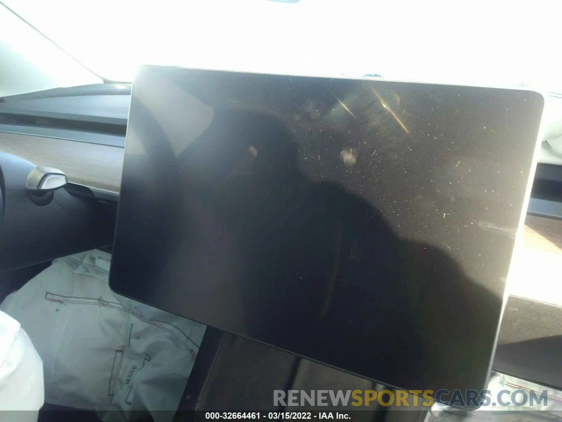 7 Photograph of a damaged car 7SAYGDEFXNF365624 TESLA MODEL Y 2022