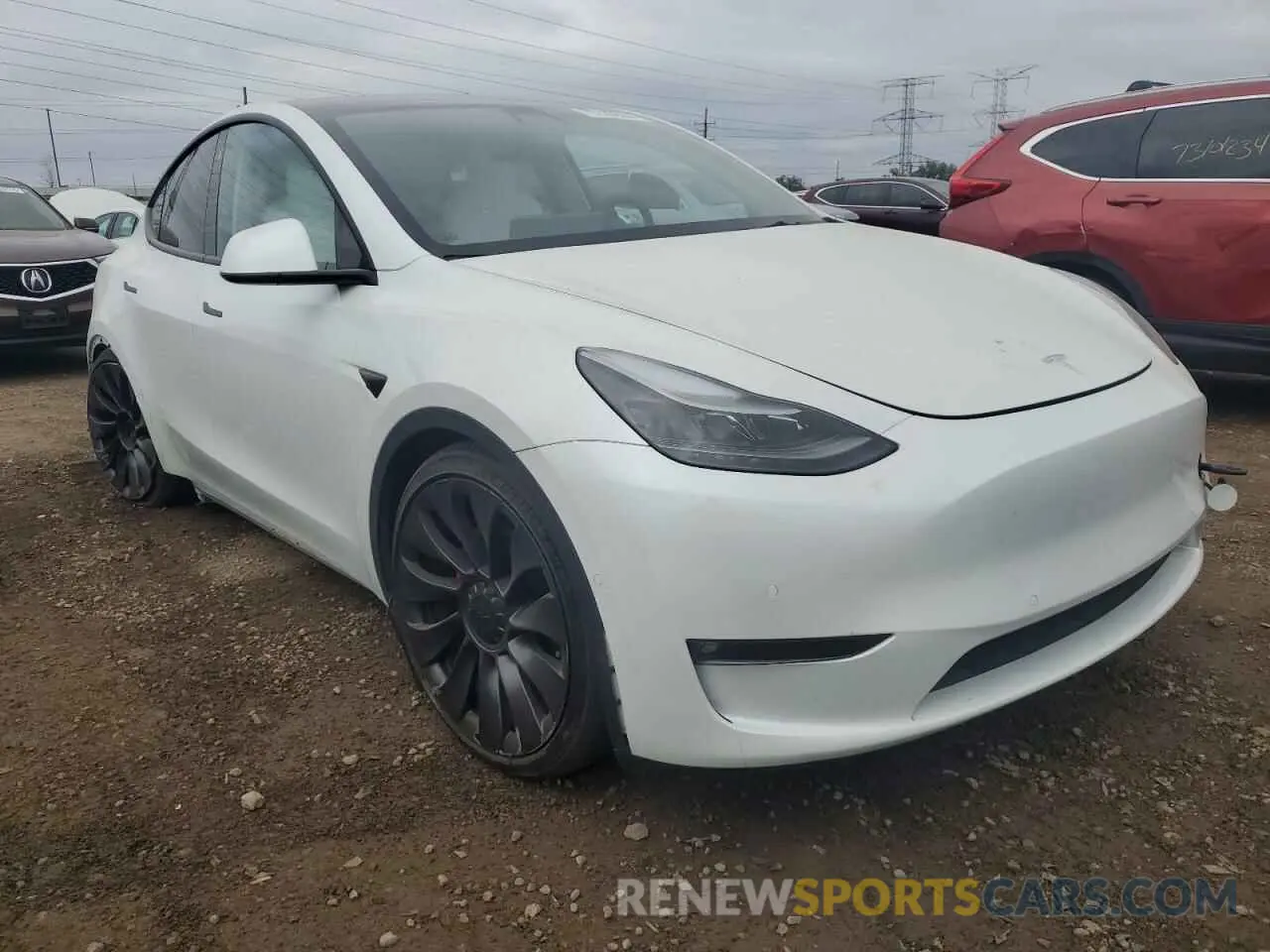 4 Photograph of a damaged car 7SAYGDEFXNF375585 TESLA MODEL Y 2022