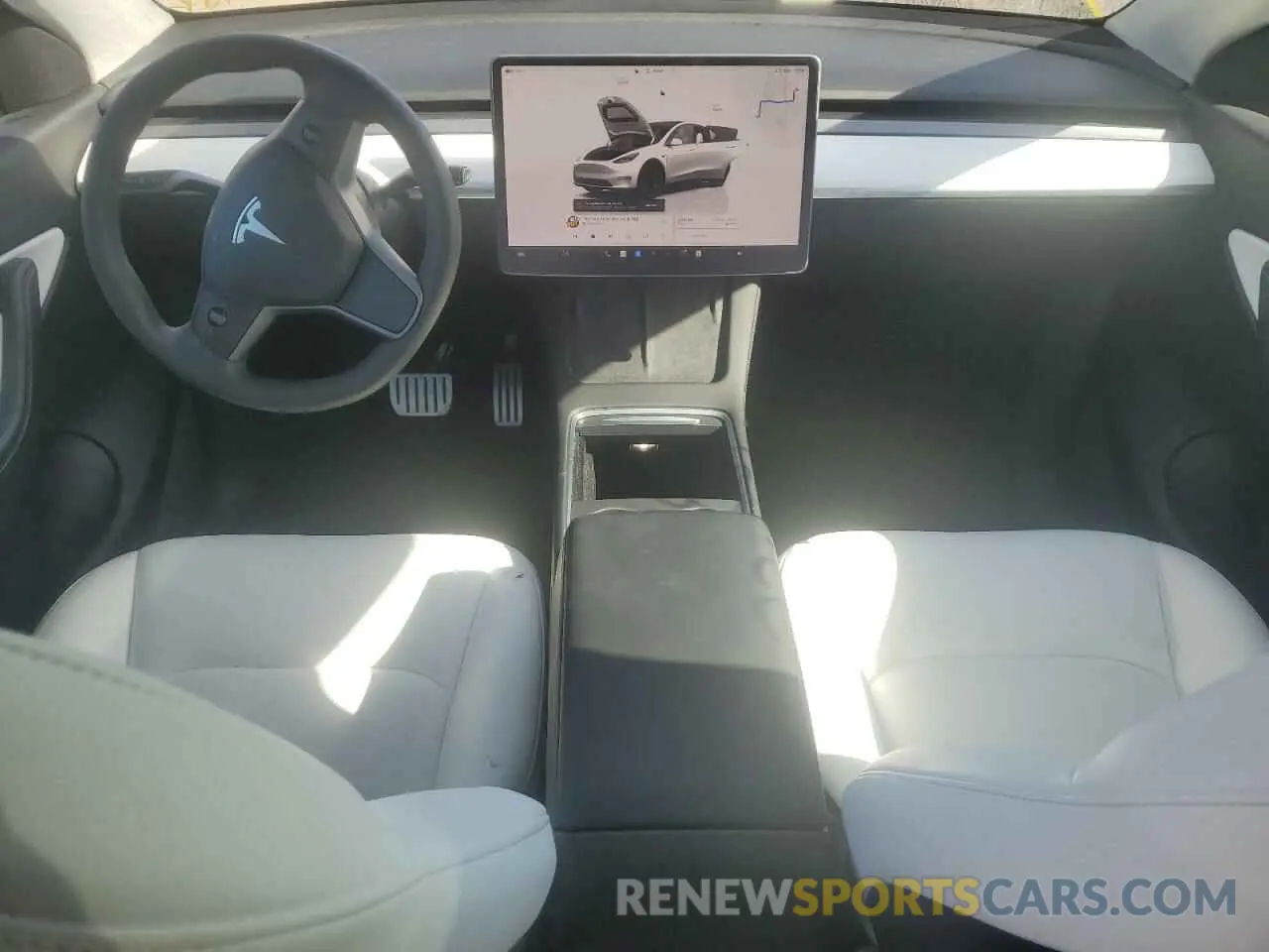 8 Photograph of a damaged car 7SAYGDEFXNF375585 TESLA MODEL Y 2022