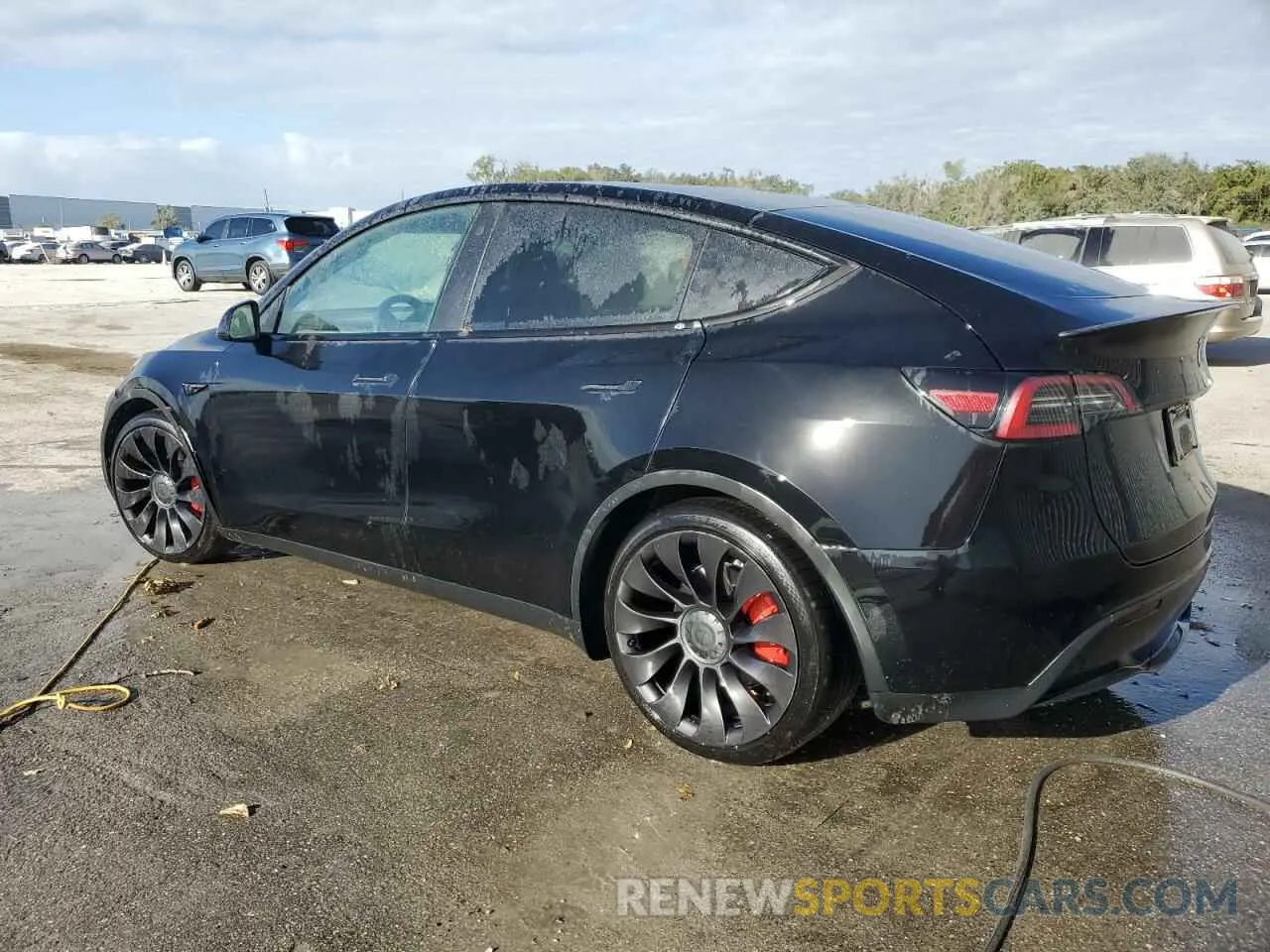 2 Photograph of a damaged car 7SAYGDEFXNF383167 TESLA MODEL Y 2022