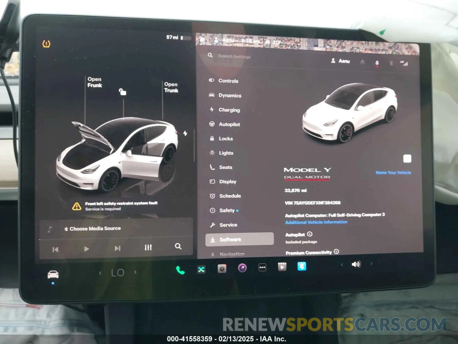 17 Photograph of a damaged car 7SAYGDEFXNF384268 TESLA MODEL Y 2022