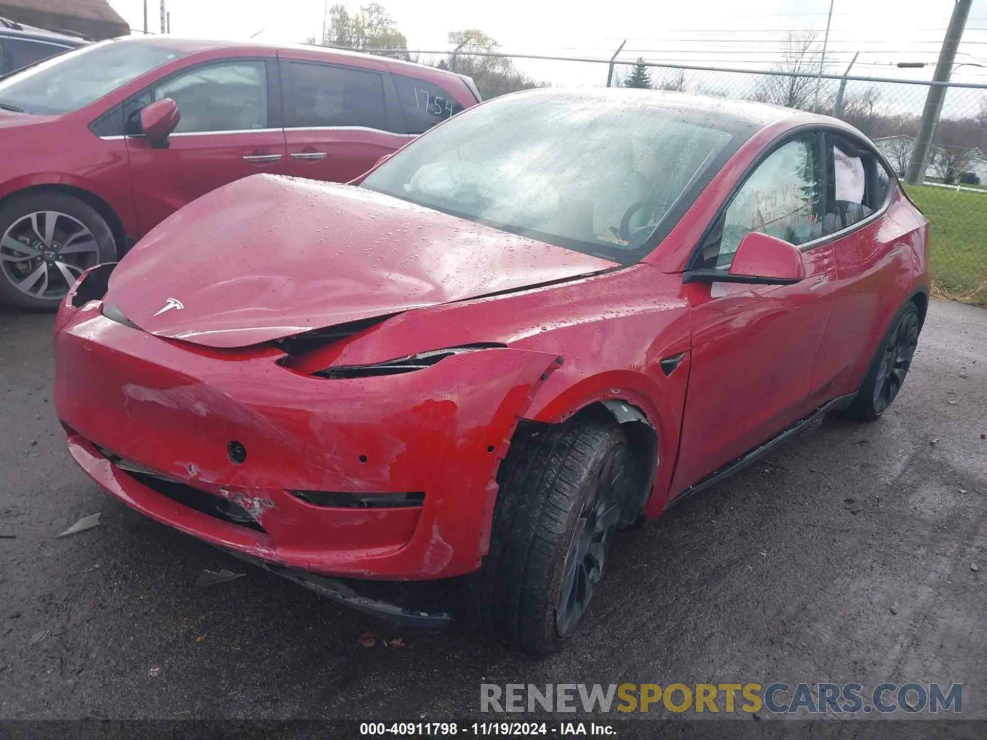 2 Photograph of a damaged car 7SAYGDEFXNF403966 TESLA MODEL Y 2022