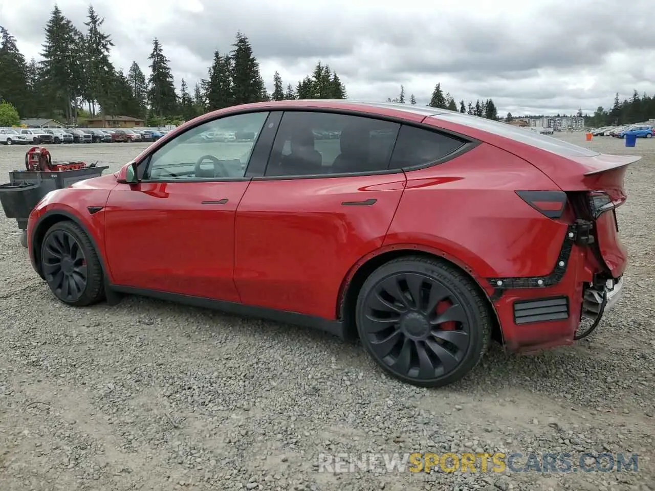 2 Photograph of a damaged car 7SAYGDEFXNF405829 TESLA MODEL Y 2022