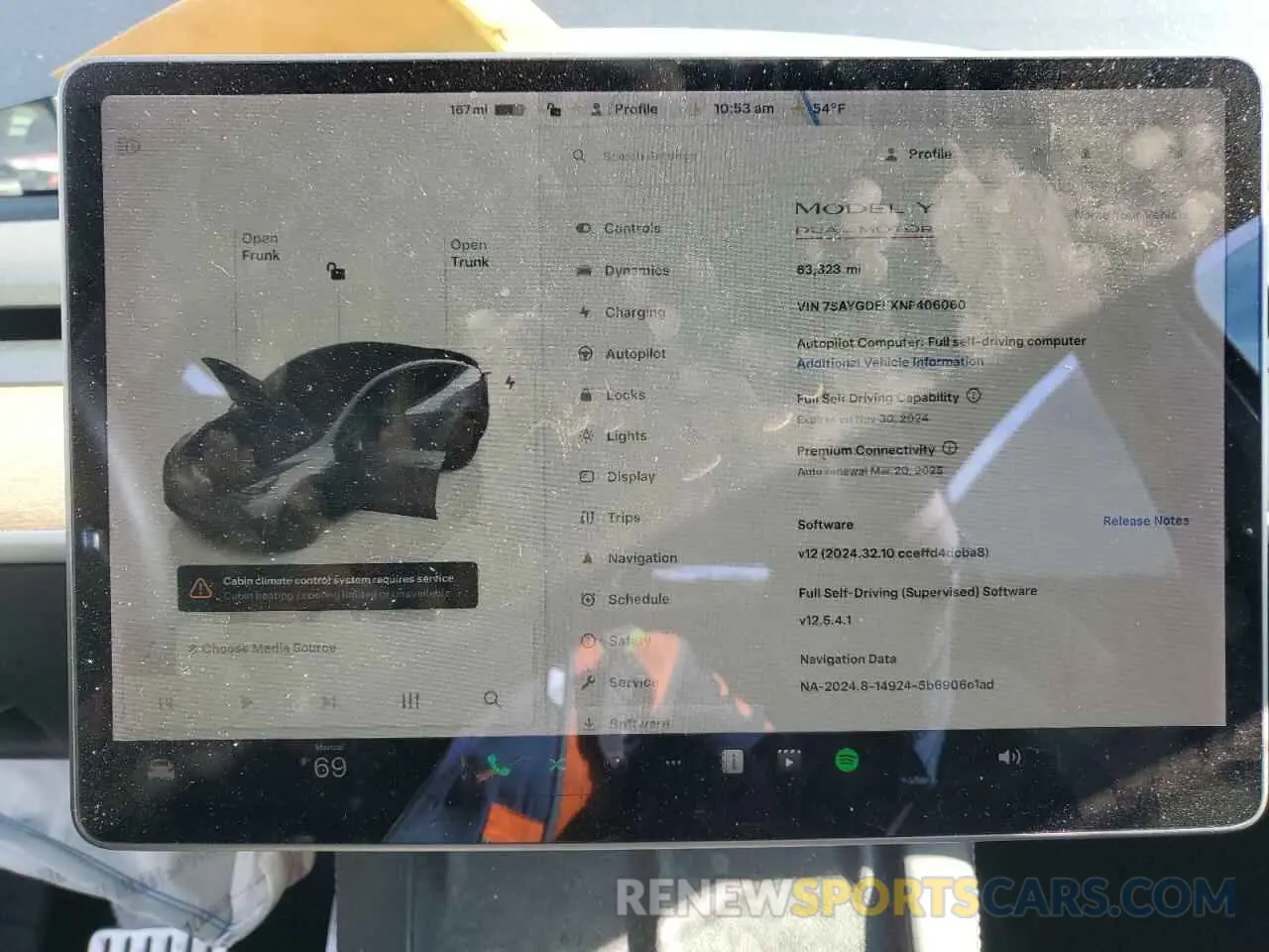9 Photograph of a damaged car 7SAYGDEFXNF406060 TESLA MODEL Y 2022