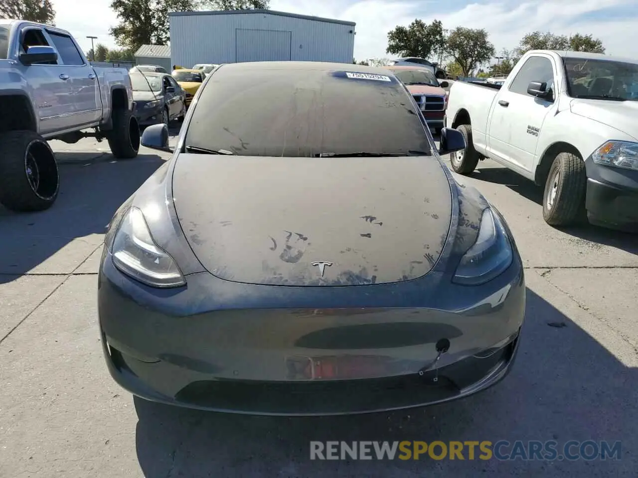 5 Photograph of a damaged car 7SAYGDEFXNF410528 TESLA MODEL Y 2022