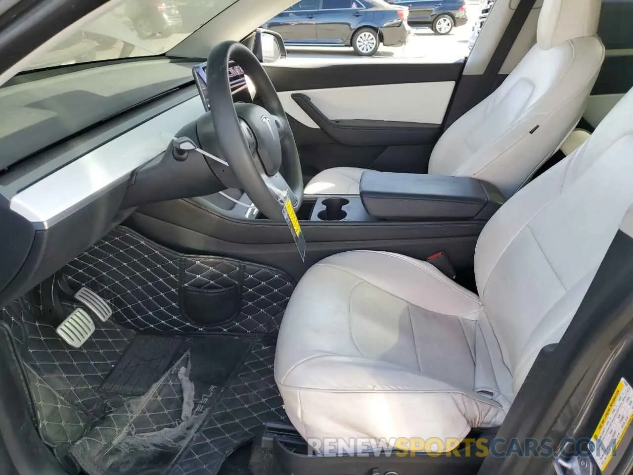 7 Photograph of a damaged car 7SAYGDEFXNF410528 TESLA MODEL Y 2022