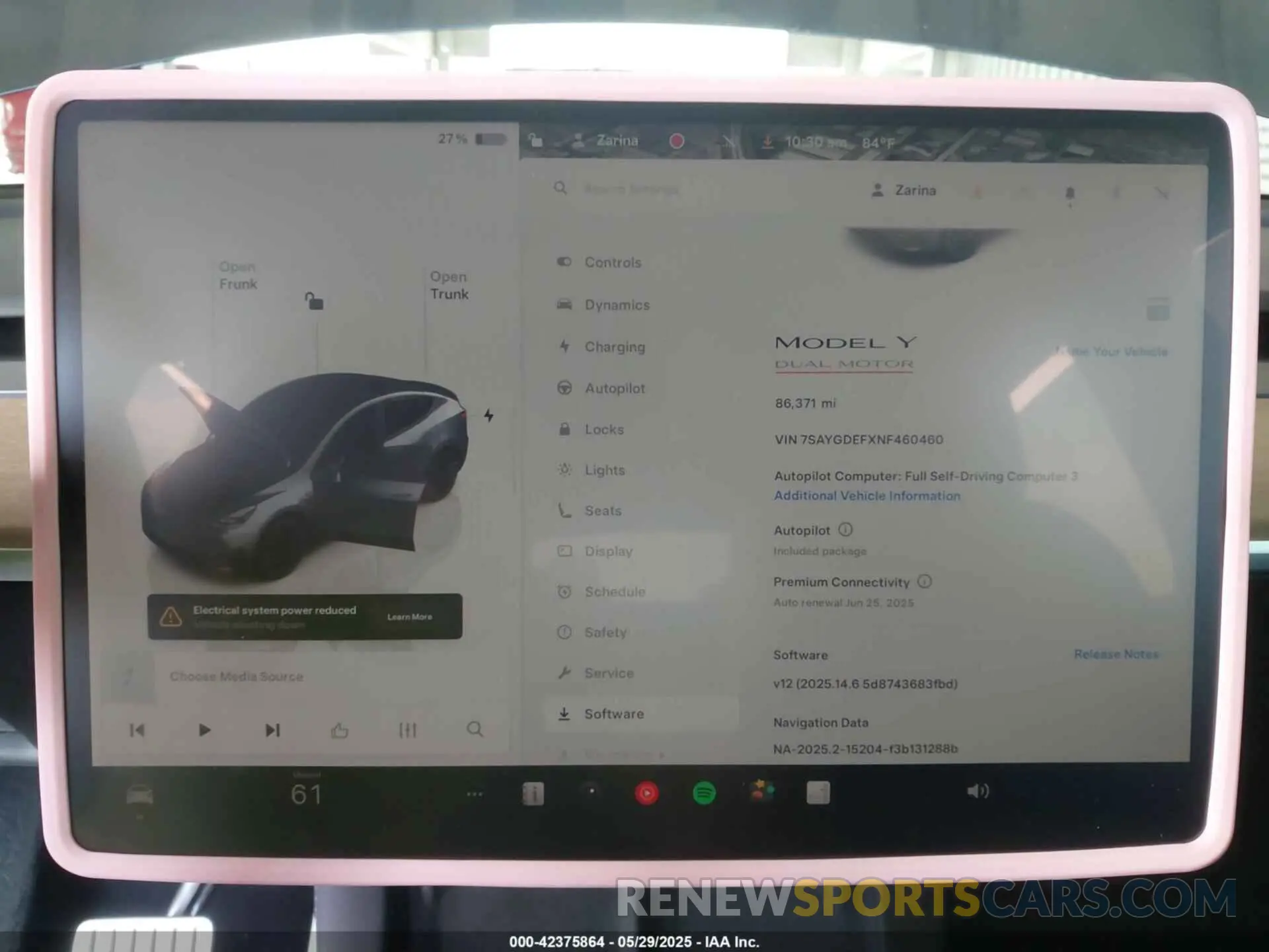 7 Photograph of a damaged car 7SAYGDEFXNF460460 TESLA MODEL Y 2022