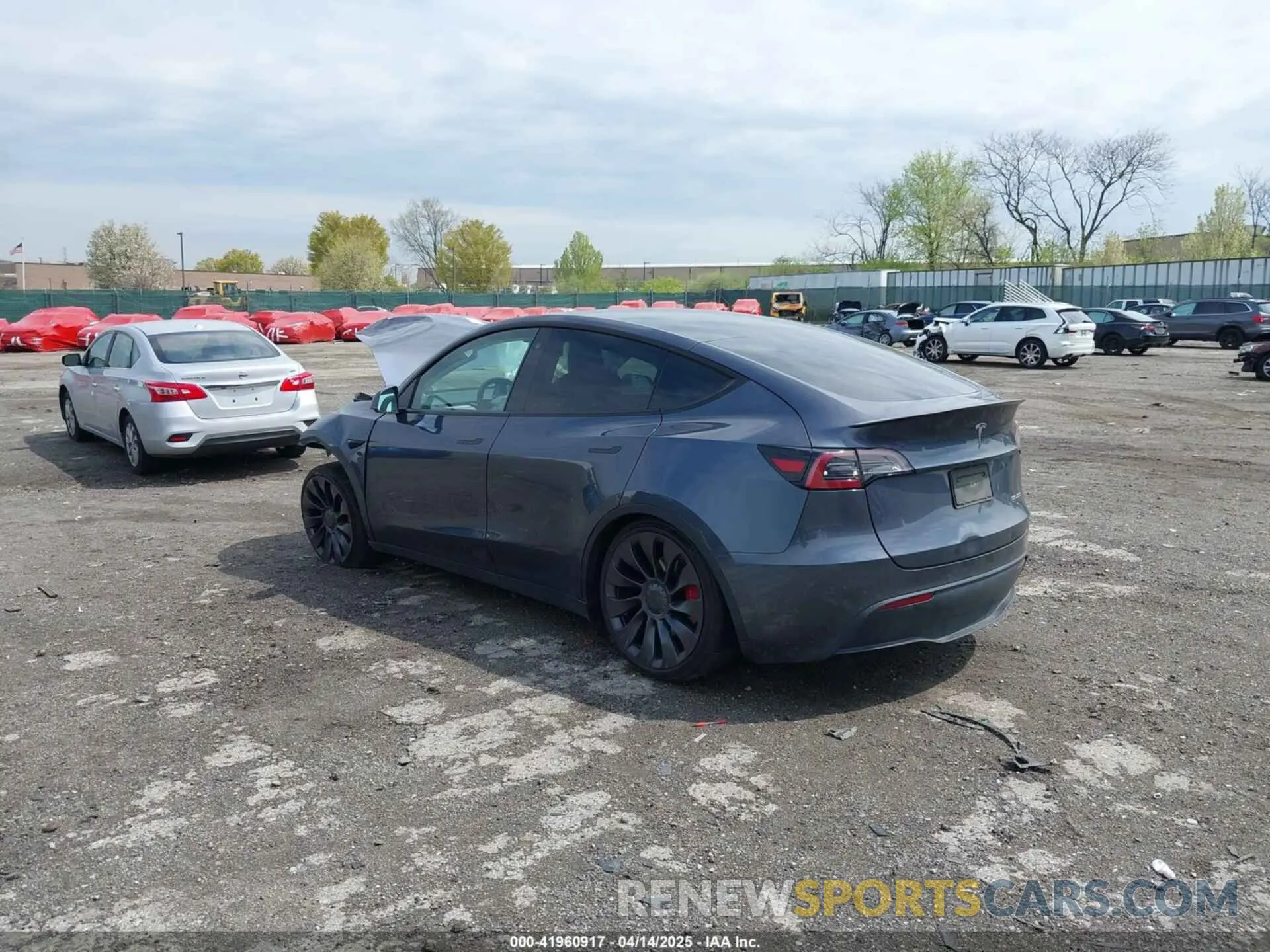 3 Photograph of a damaged car 7SAYGDEFXNF462693 TESLA MODEL Y 2022
