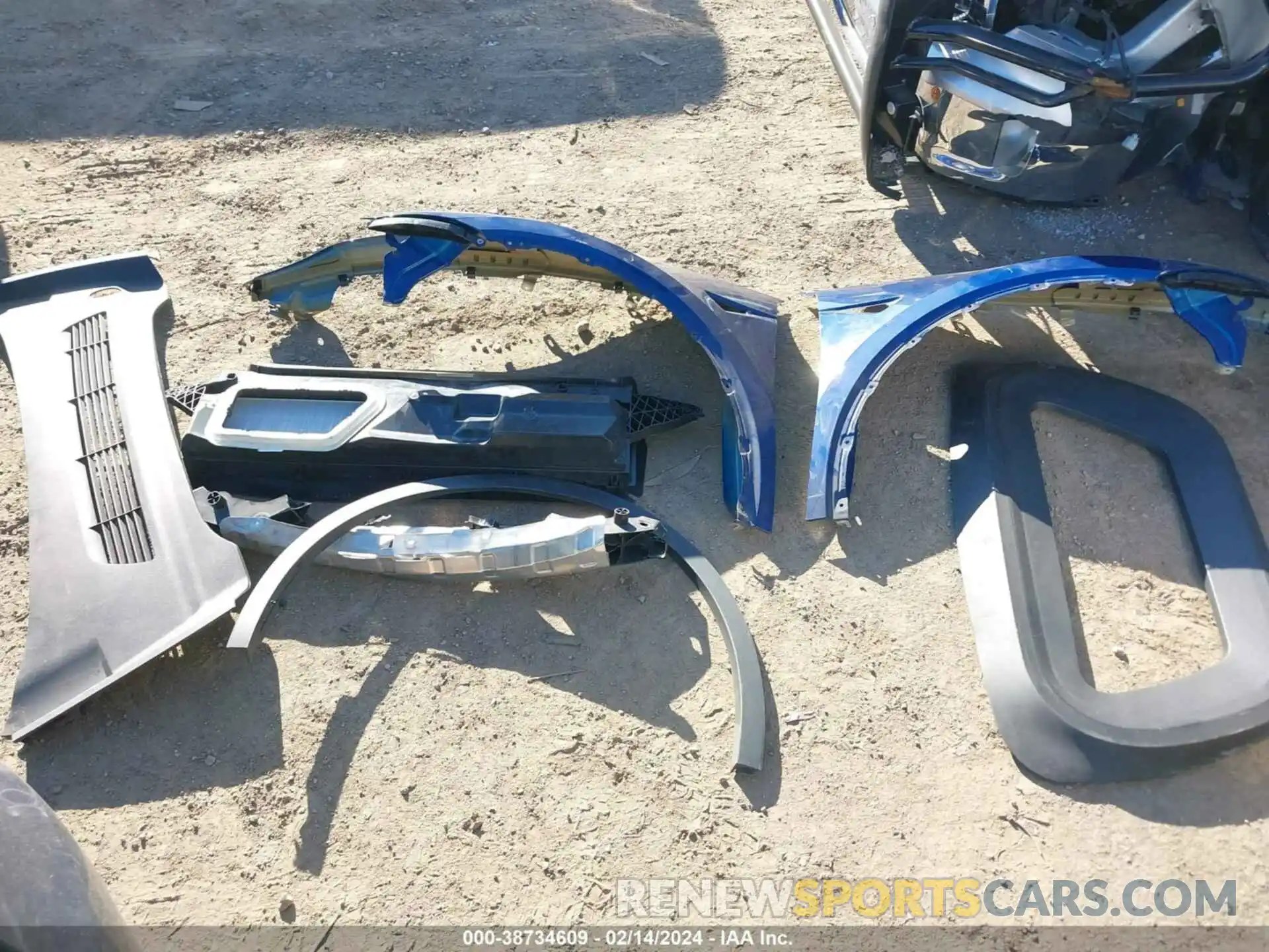 12 Photograph of a damaged car 7SAYGDEFXNF462760 TESLA MODEL Y 2022