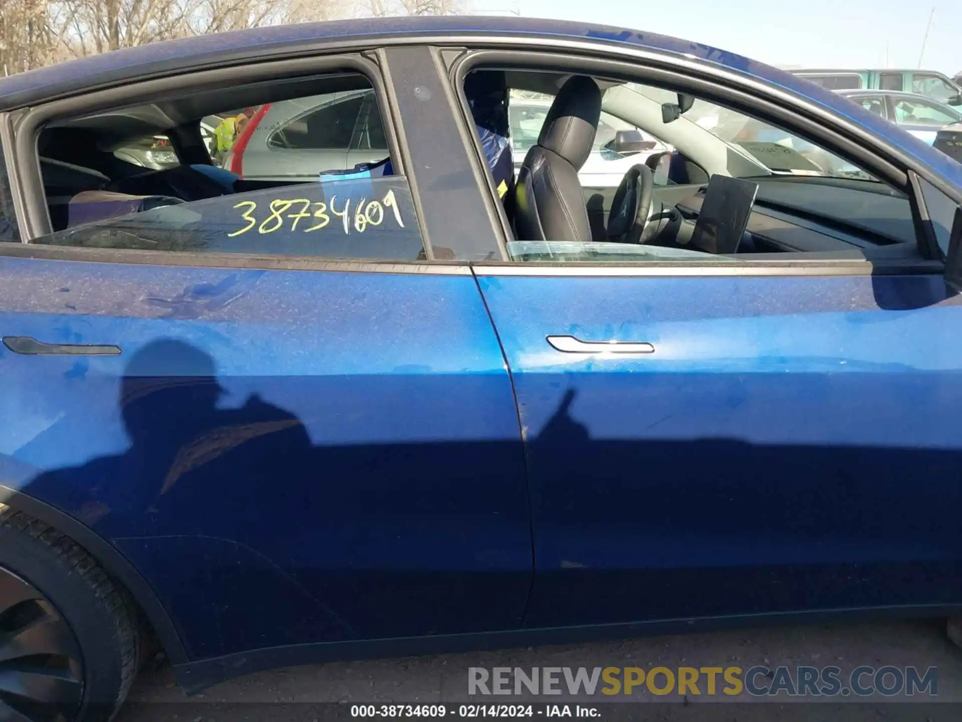 14 Photograph of a damaged car 7SAYGDEFXNF462760 TESLA MODEL Y 2022