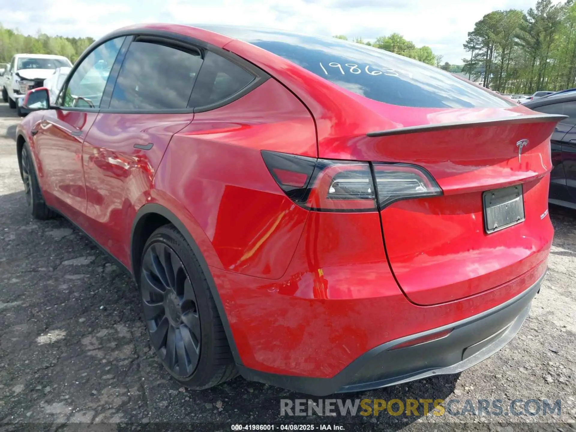 3 Photograph of a damaged car 7SAYGDEFXNF513951 TESLA MODEL Y 2022