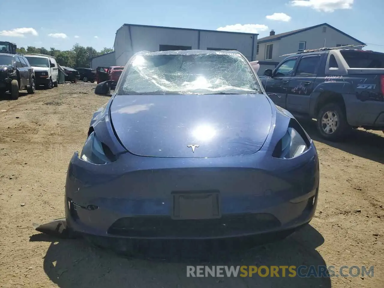 5 Photograph of a damaged car 7SAYGDEFXNF530121 TESLA MODEL Y 2022