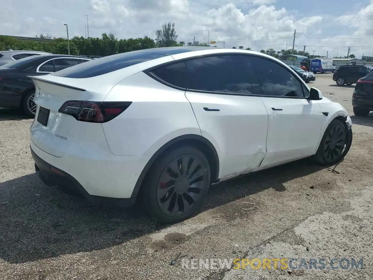 3 Photograph of a damaged car 7SAYGDEFXNF531060 TESLA MODEL Y 2022