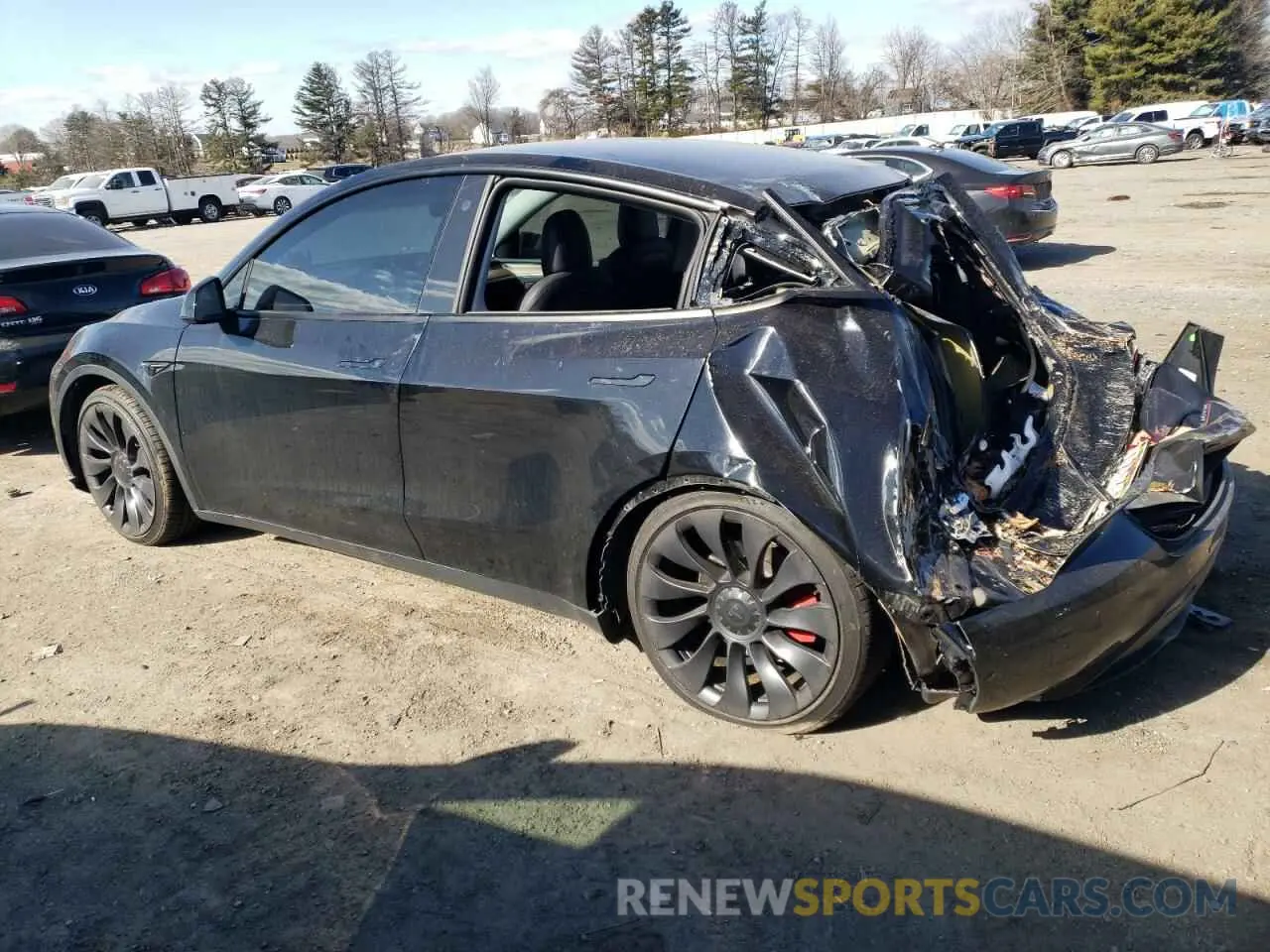 2 Photograph of a damaged car 7SAYGDEFXNF563443 TESLA MODEL Y 2022