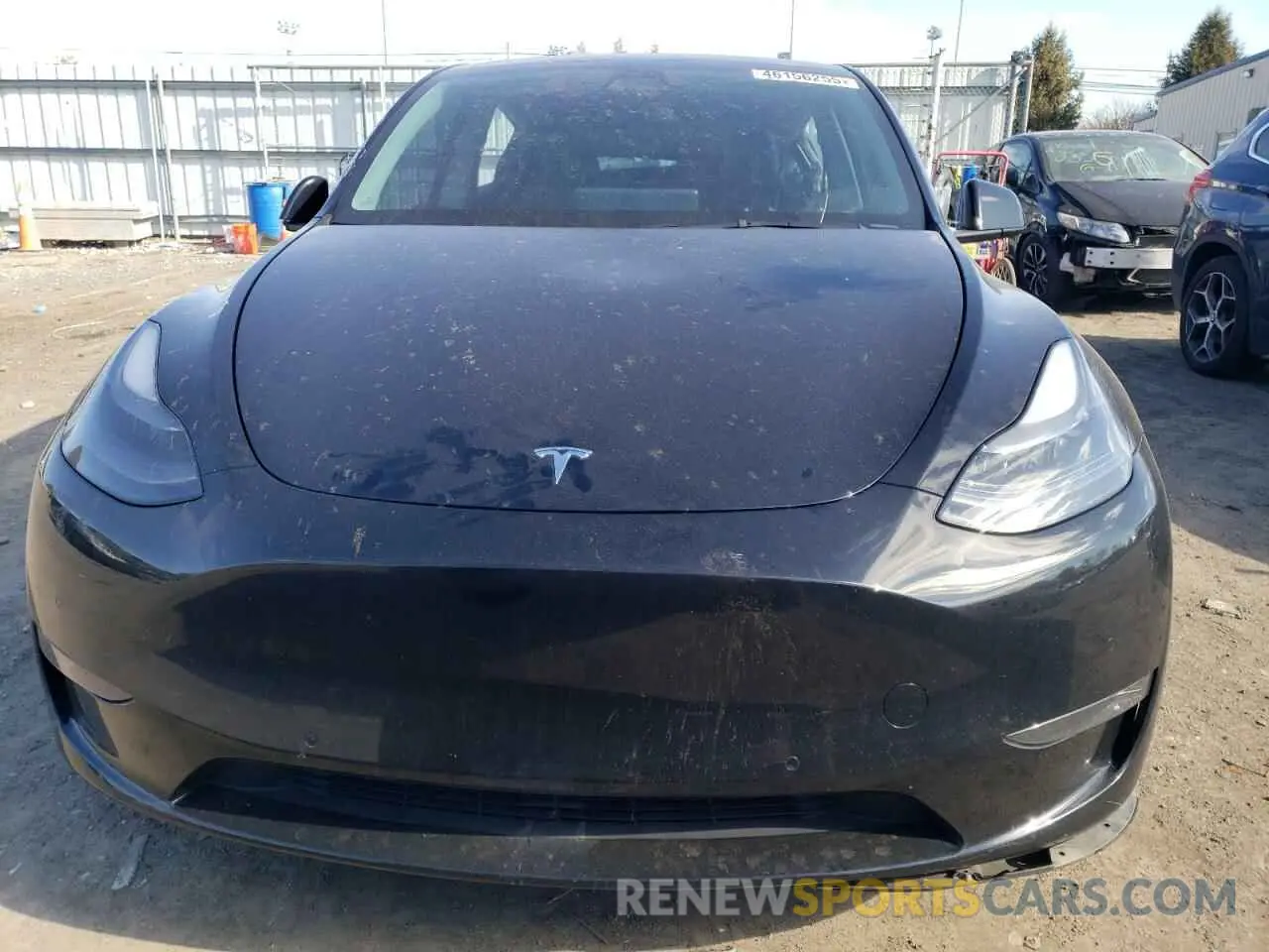 5 Photograph of a damaged car 7SAYGDEFXNF563443 TESLA MODEL Y 2022