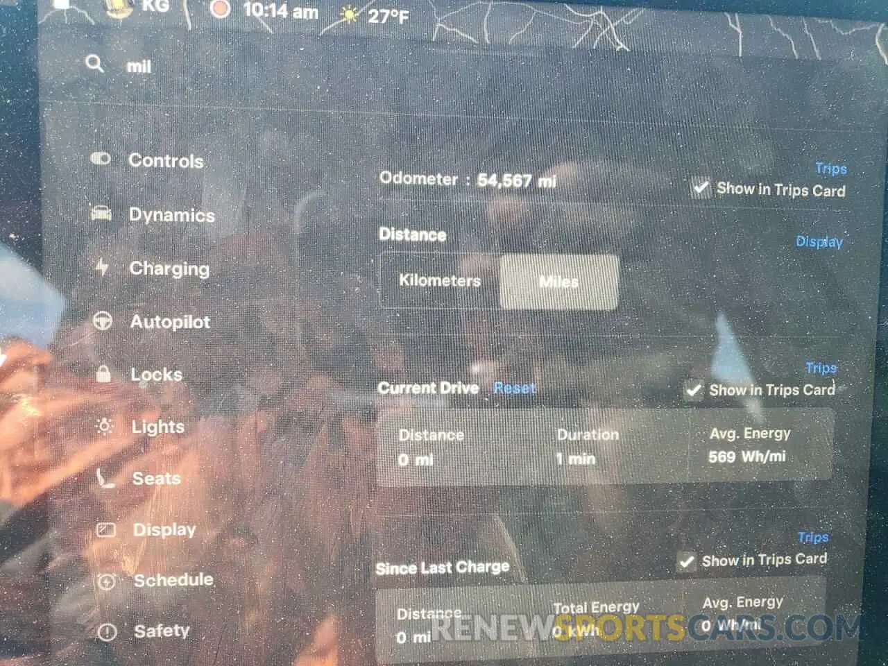 9 Photograph of a damaged car 7SAYGDEFXNF563443 TESLA MODEL Y 2022